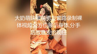 恩爱LOVE 嫩妻接吻女同 成年女性互相注视拥抱相互高潮