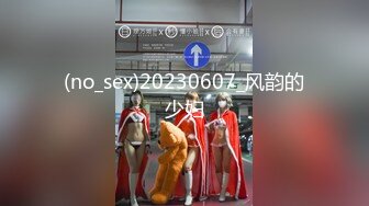 【街头勾引】性感少妇露出自慰勾引瘸腿老头，这样够反差吗？