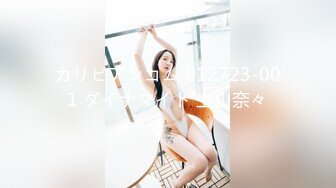 黑丝露脸小美女来大姨妈了还发骚呢，经不住狼友的礼物轰炸，脱光了给狼友看，揉奶摸逼逼，掰开展示不敢插入