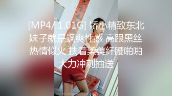 精品厕拍七月新作良家少妇超近视角针织厂系列二 (1)