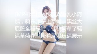 崔紫軒唯美酒店浴缸誘人騷姿精品私拍套圖[220P/137M]