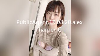 公园女厕偷拍牛仔短裙漂亮妹子茂盛的阴毛将嫩逼遮挡的很严实