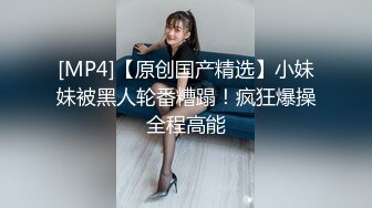 2024年，【快手泄密】，高颜值精品小少妇【 芬姐】，露脸露点自慰，反差婊，眼镜婊看着就是浪 (1)