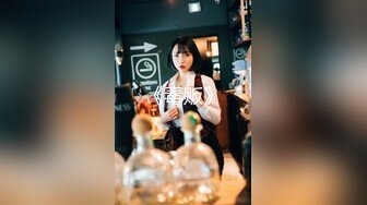 绿帽老公与好友酒店3P骚妻…